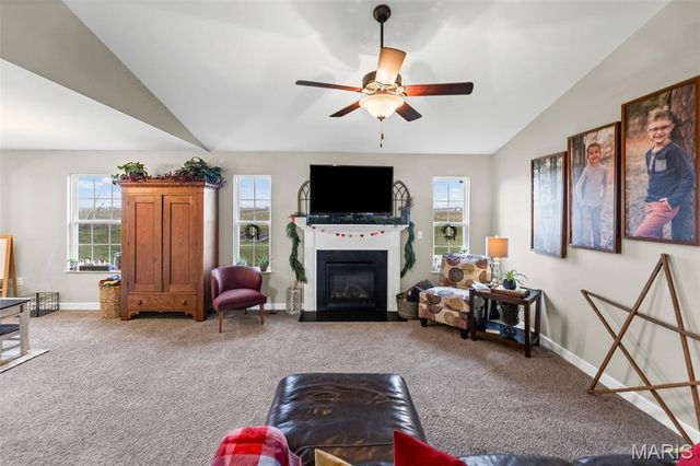 432 Mockingbird Lane, Waterloo, IL 62298