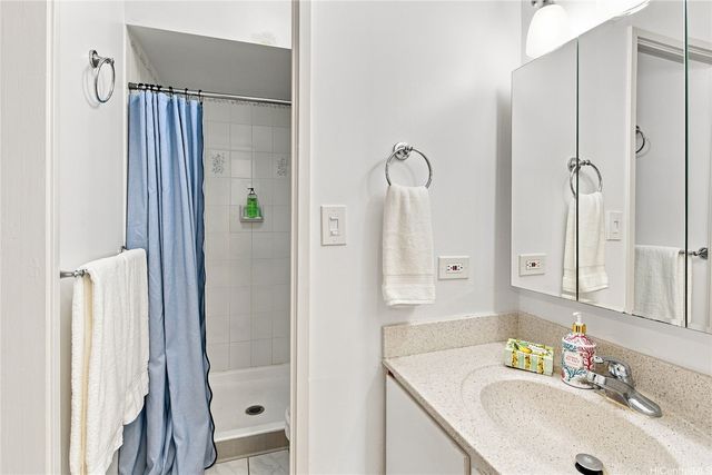 250 Ohua Avenue 9C, Honolulu, HI 96815