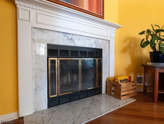 37 Boston Ct, Newark City, NJ 07103