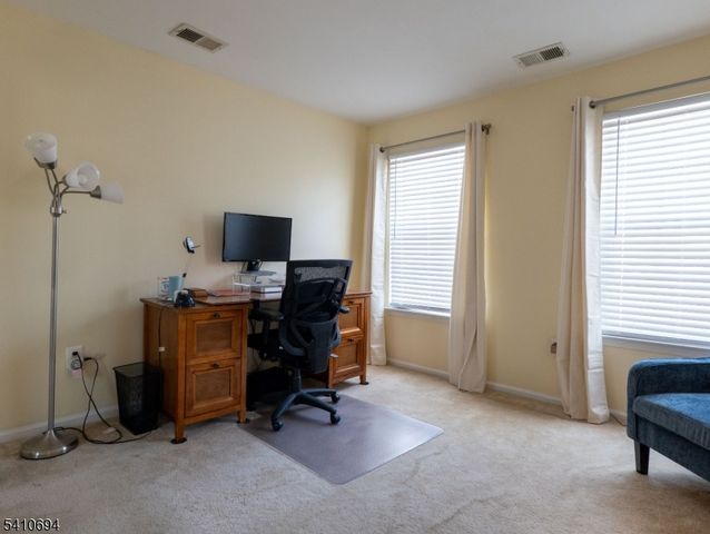 37 Boston Ct, Newark City, NJ 07103