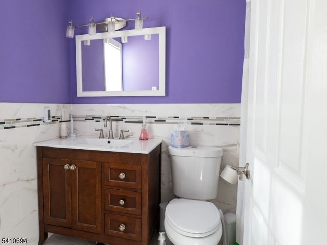 37 Boston Ct, Newark City, NJ 07103