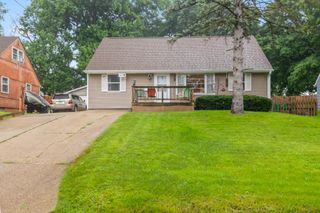 7407 SW 15th Street, Des Moines, IA 50315