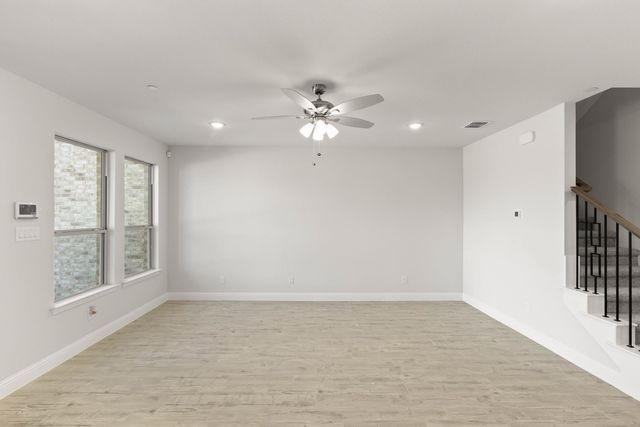 1983 Gentle Oak Trail, Corinth, TX 76210