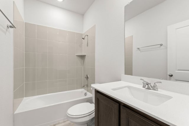 1983 Gentle Oak Trail, Corinth, TX 76210