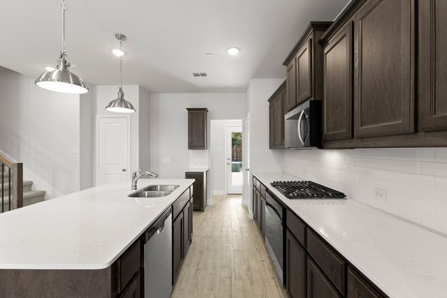 1983 Gentle Oak Trail, Corinth, TX 76210