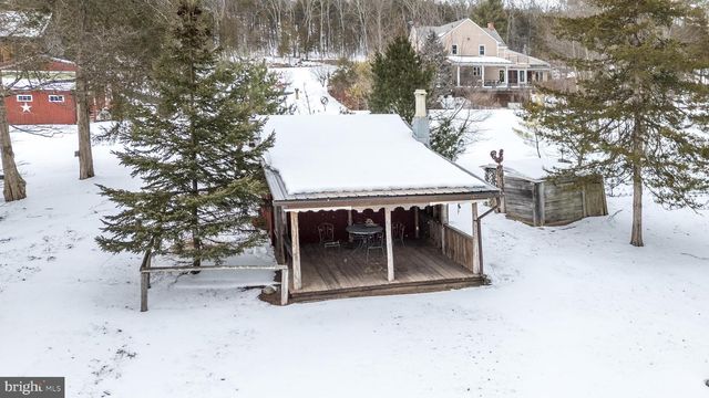 23 LILY VALLEY RD, Erwinna, PA 18920