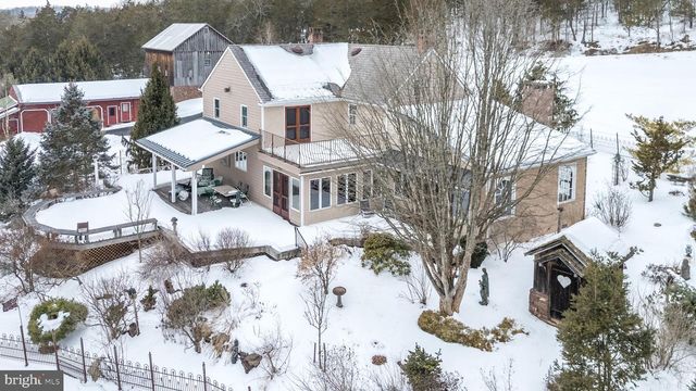 23 LILY VALLEY RD, Erwinna, PA 18920