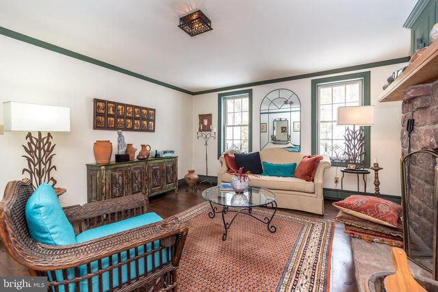 23 LILY VALLEY RD, Erwinna, PA 18920