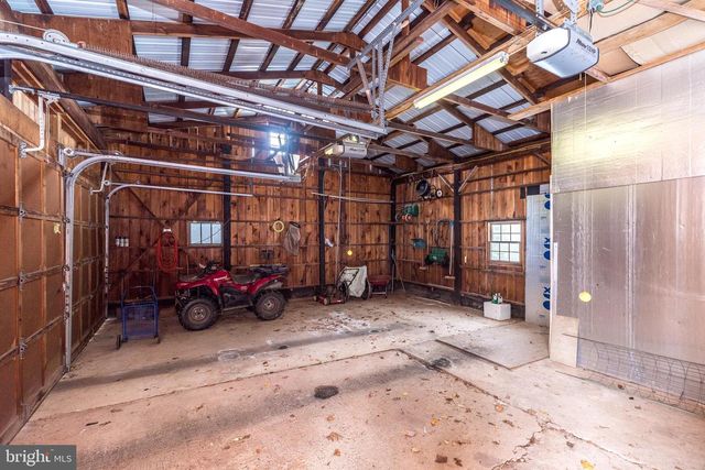 23 LILY VALLEY RD, Erwinna, PA 18920