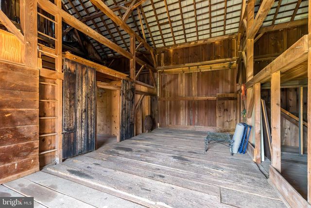 23 LILY VALLEY RD, Erwinna, PA 18920