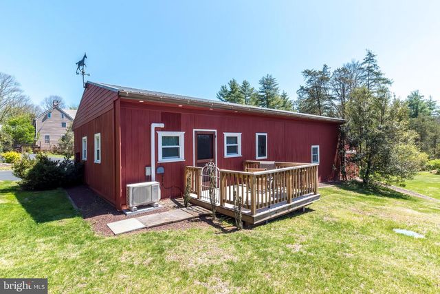 23 LILY VALLEY RD, Erwinna, PA 18920