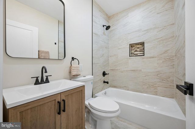 5753 HADDINGTON ST, Philadelphia, PA 19131