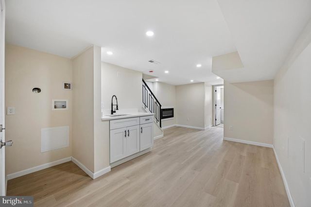 5753 HADDINGTON ST, Philadelphia, PA 19131