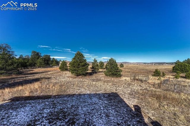 18560 Woodhaven Drive, Colorado Springs, CO 80908