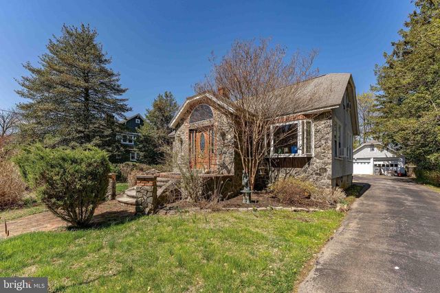 537 RED FOX LN, Wayne, PA 19087