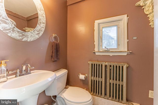 537 RED FOX LN, Wayne, PA 19087