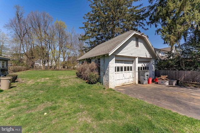 537 RED FOX LN, Wayne, PA 19087