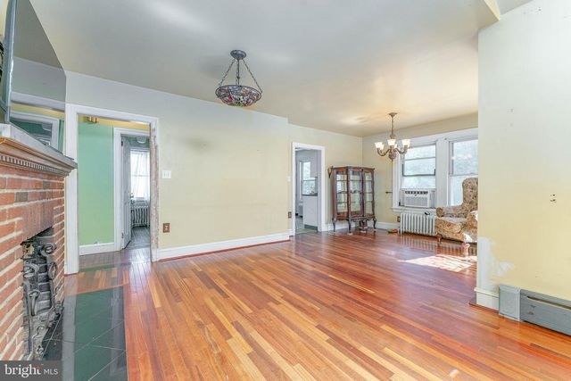 537 RED FOX LN, Wayne, PA 19087