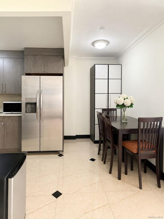 8616 21st Avenue 3H, Brooklyn, NY 11214 — photo 4