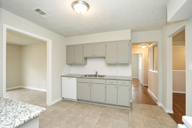 718 Champs Street, Channelview, TX 77530