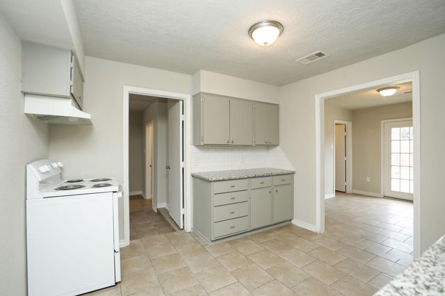 718 Champs Street, Channelview, TX 77530