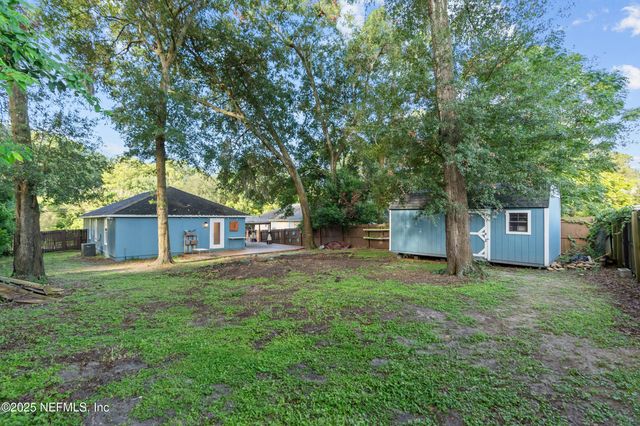 10621 OAK CREST Drive, Jacksonville, FL 32225