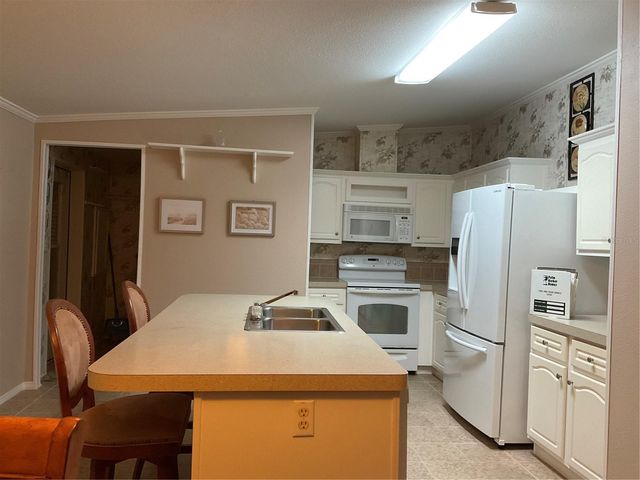 2508 SE 32ND STREET, Okeechobee, FL 34974