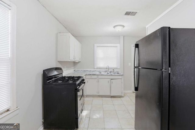 2275 Old Spring Road SE, Smyrna, GA 30080