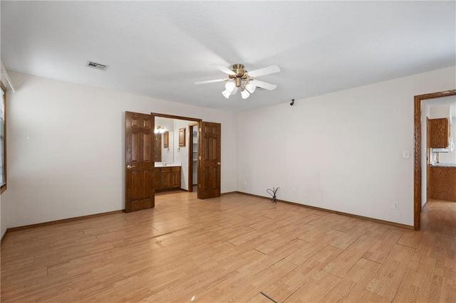 401 N East Street, Caney, KS 67333