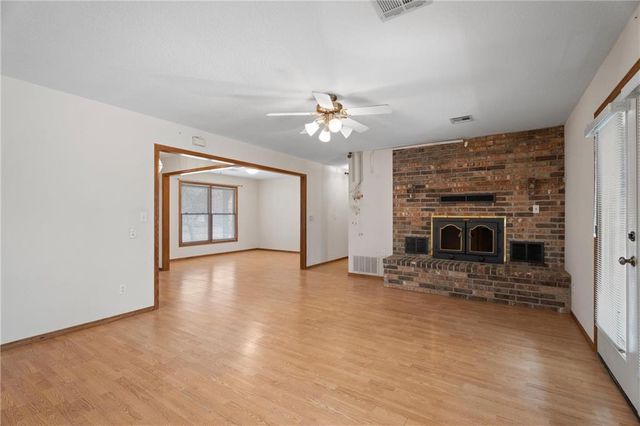 401 N East Street, Caney, KS 67333