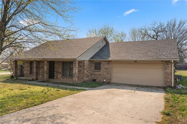 401 N East Street, Caney, KS 67333
