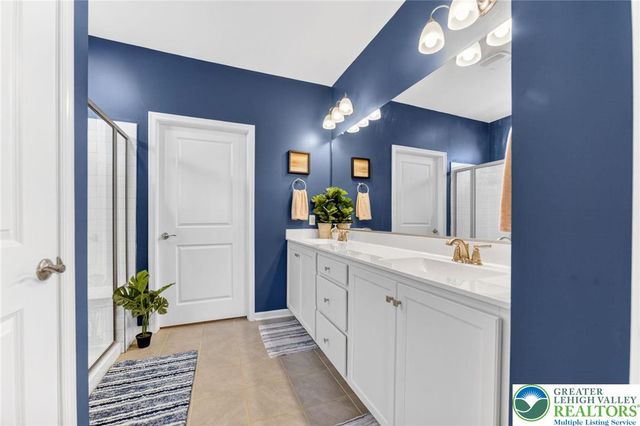 8035 Keystone Drive, Upper Macungie Twp, PA 18031