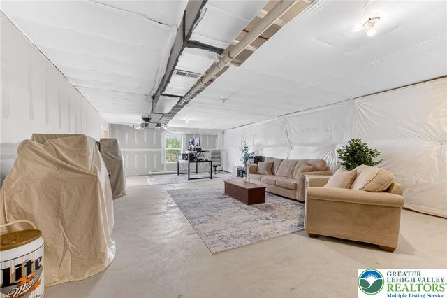 8035 Keystone Drive, Upper Macungie Twp, PA 18031