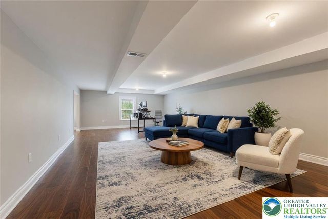 8035 Keystone Drive, Upper Macungie Twp, PA 18031