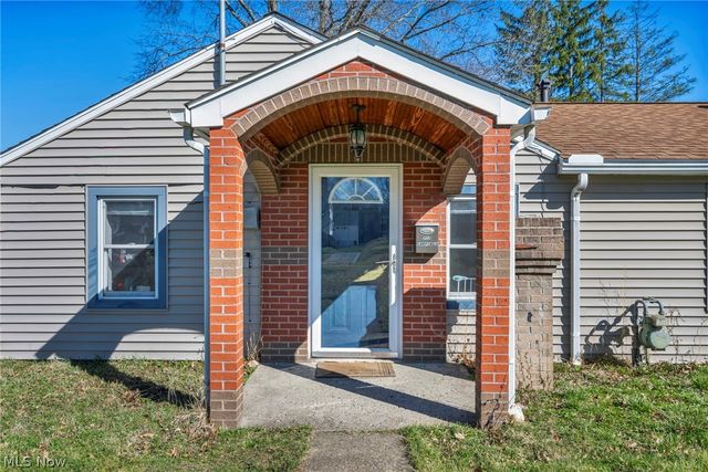 717 Garfield Avenue, Alliance, OH 44601