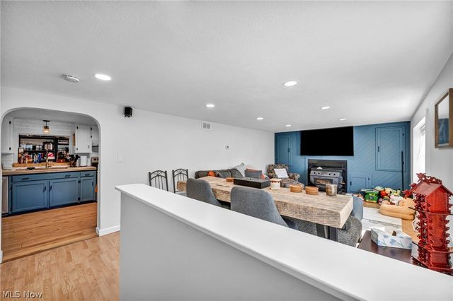 717 Garfield Avenue, Alliance, OH 44601