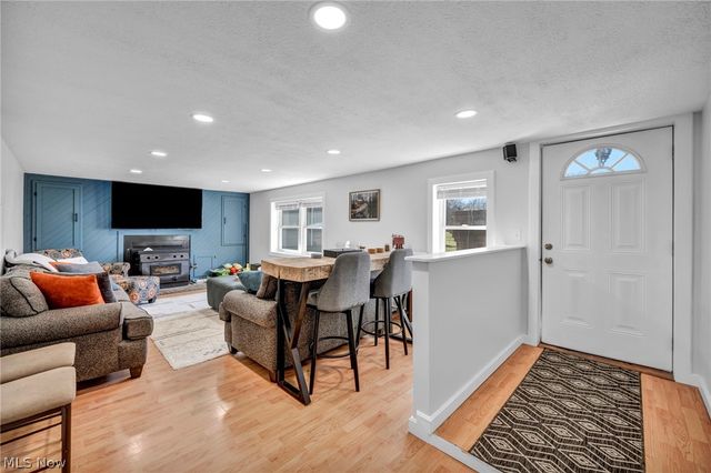 717 Garfield Avenue, Alliance, OH 44601