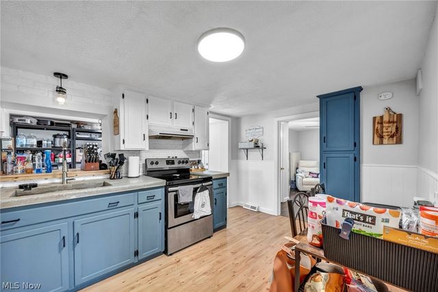 717 Garfield Avenue, Alliance, OH 44601