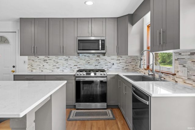 1010 E 800 North, West Lafayette, IN 47906