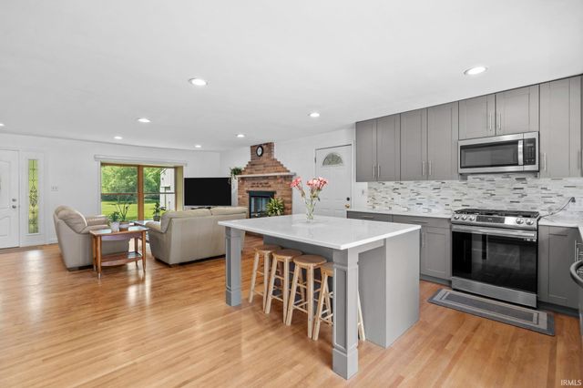 1010 E 800 North, West Lafayette, IN 47906