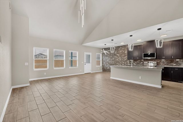 137 Sambar Main, Schertz, TX 78108