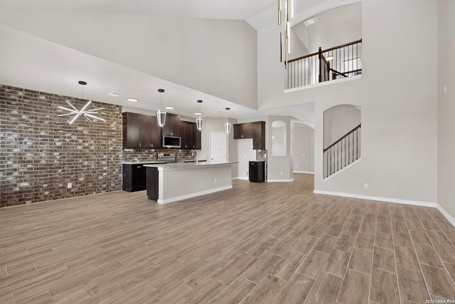 137 Sambar Main, Schertz, TX 78108