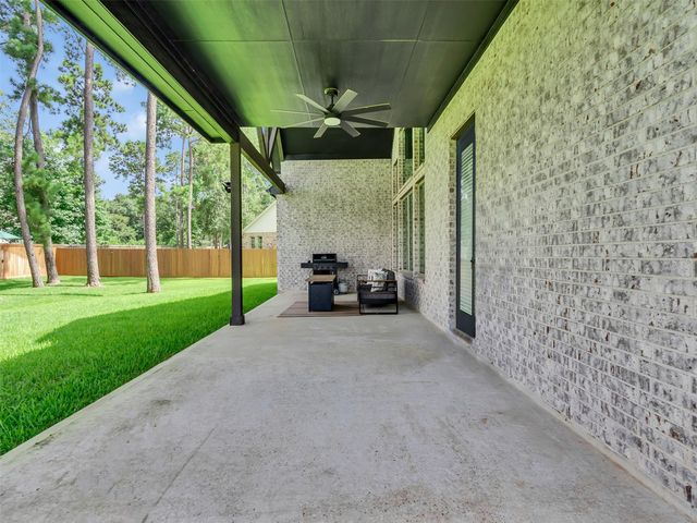 40934 Westley Lane, Magnolia, TX 77354