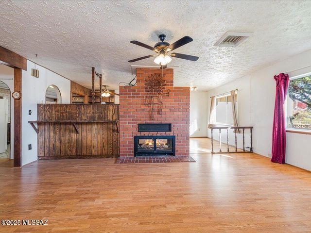 98 Longview Loop Road, Elgin, AZ 85611