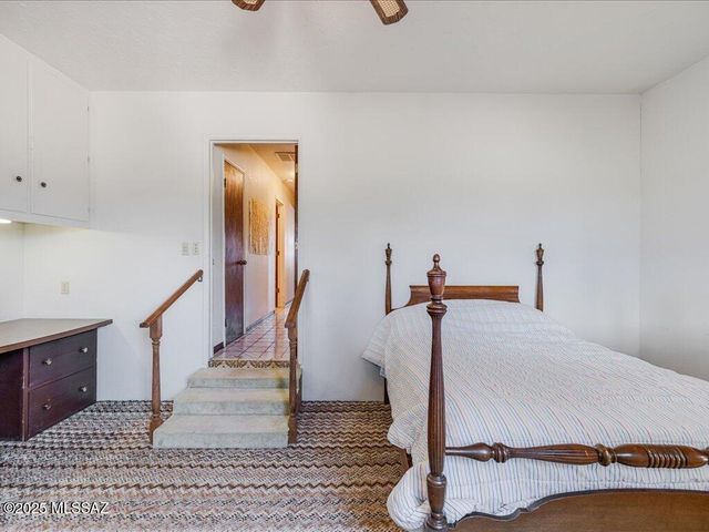 98 Longview Loop Road, Elgin, AZ 85611