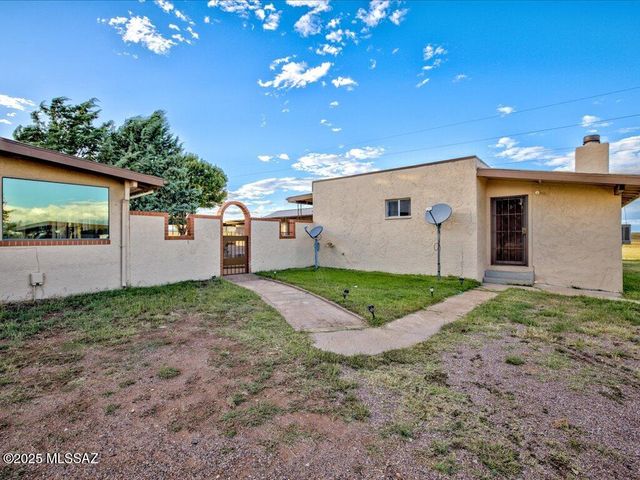 98 Longview Loop Road, Elgin, AZ 85611