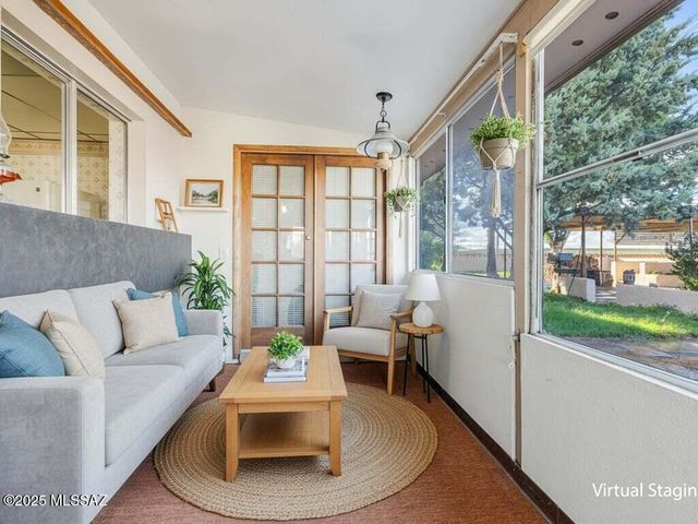 98 Longview Loop Road, Elgin, AZ 85611