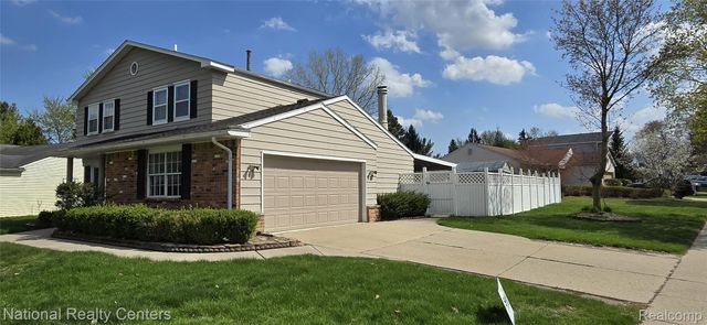41757 CHERRY HILL Road, Novi, MI 48375