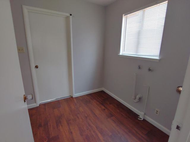 1423 W Wren Avenue, Visalia, CA 93291