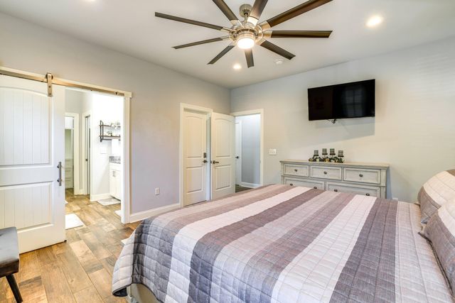 1 Circle Drive, Monkey Island, OK 74331